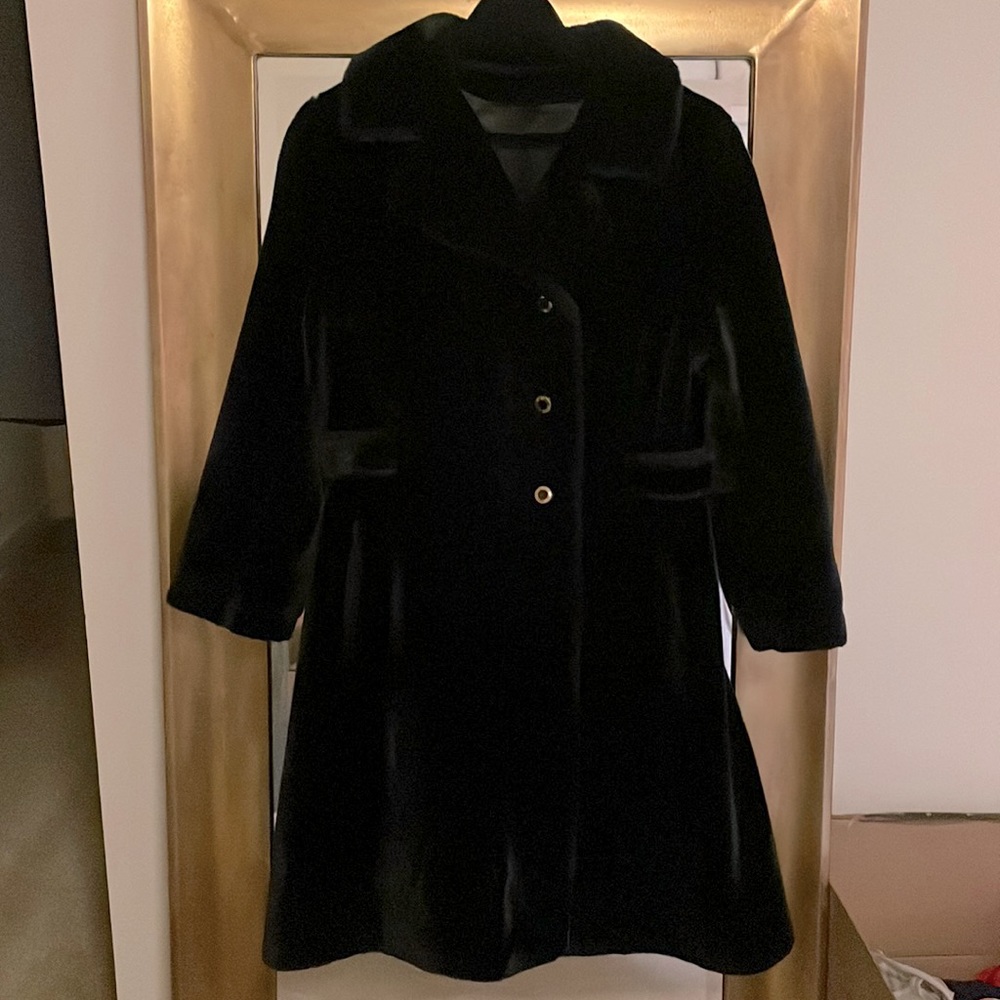 Coming soon…Stunning coat runs small like a size 8-10ish